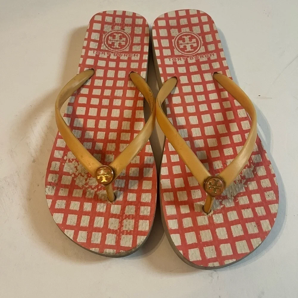 Tory Burch Retro 70's Orange-Red Mod Flip Flops Sz 7 Thong Logo